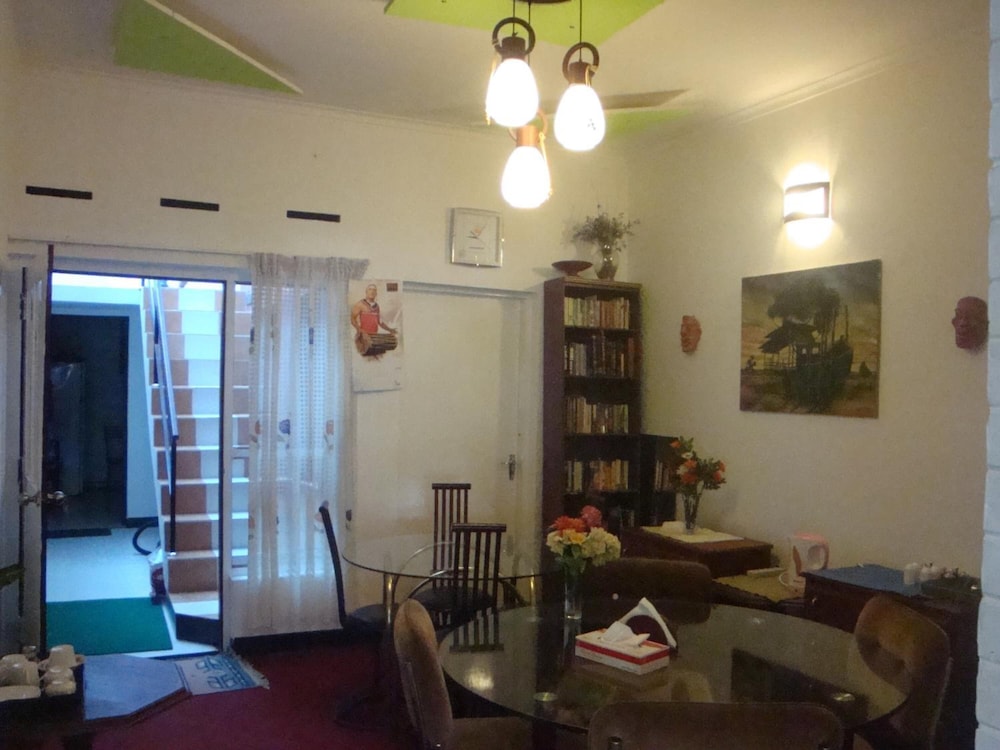 Days Inn Kandy 37/50