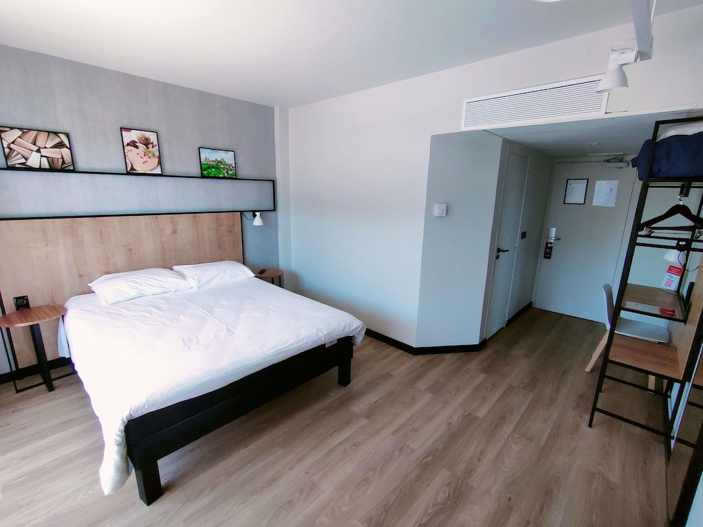 Ibis Brive Centre 17/65