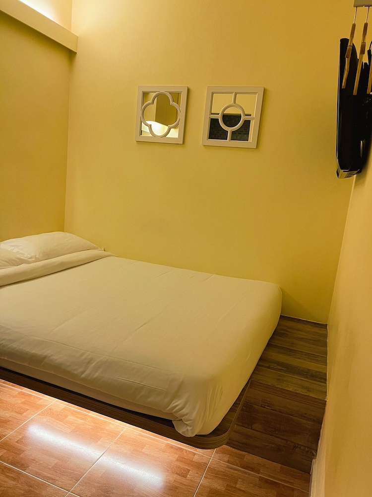 Fragrance Hotel - Classic 16/56
