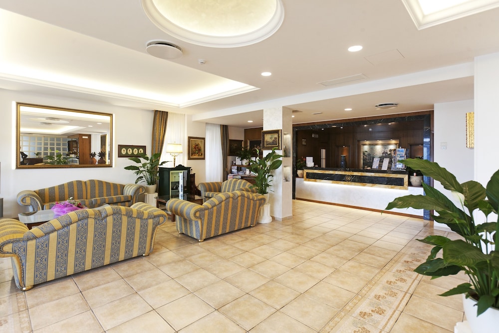 lobby