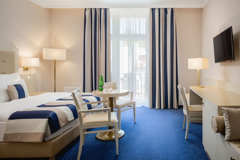 Grandhotel Nabokov 13/56