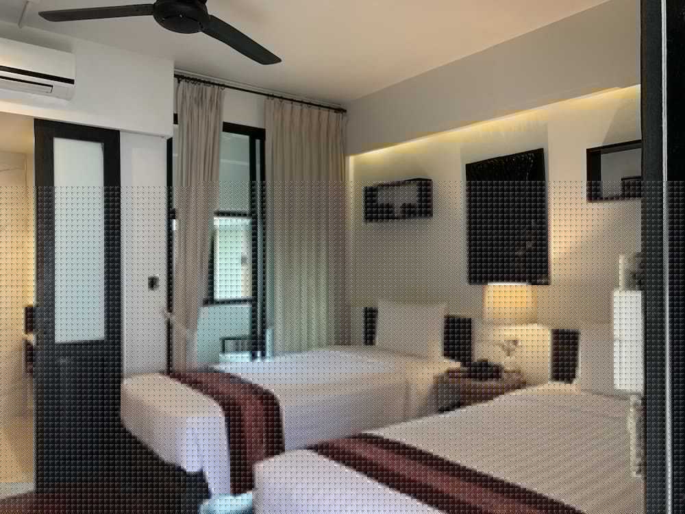 99 the Gallery Hotel 25/77