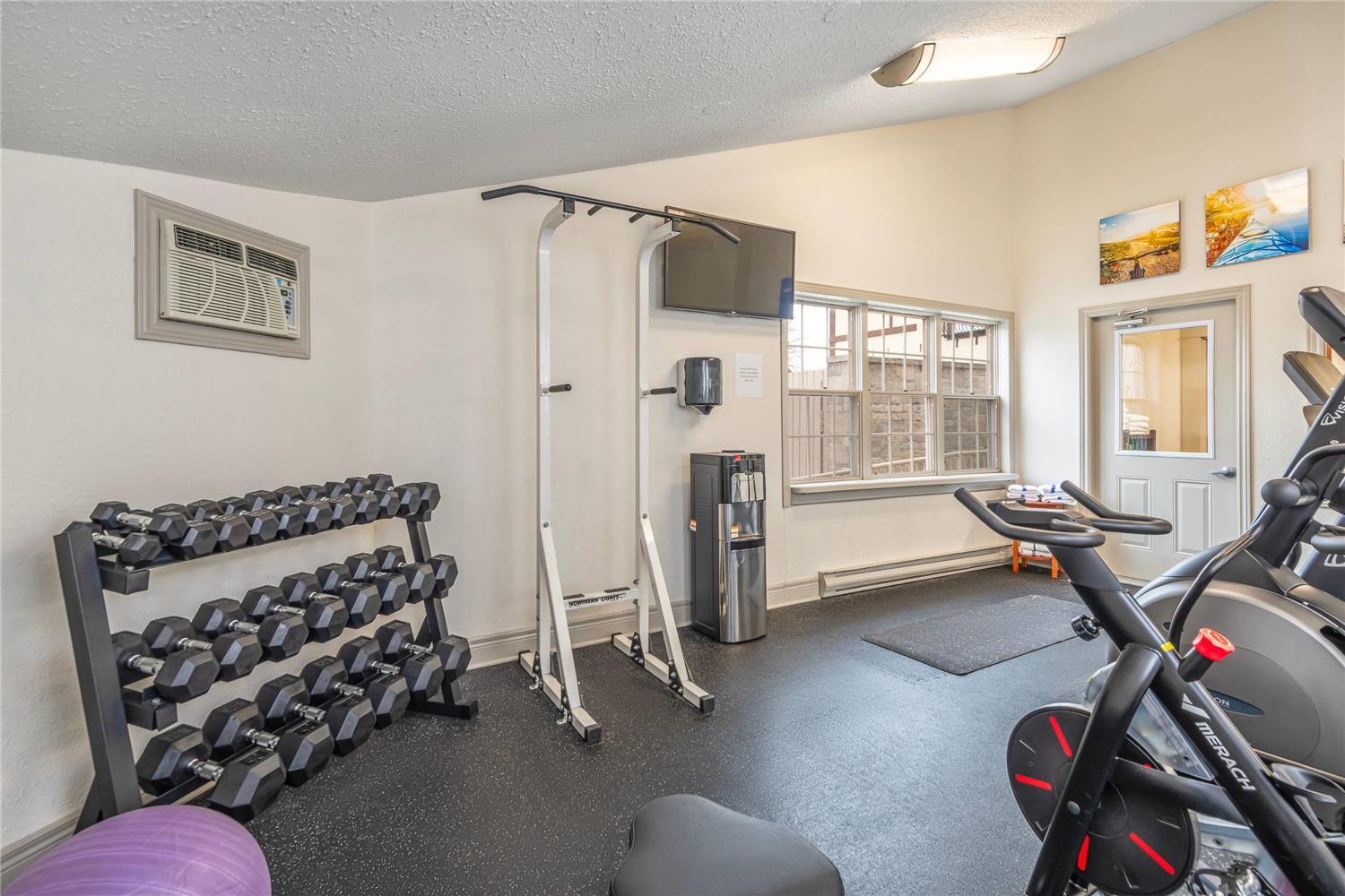 Comfort Inn & Suites Thousand Islands Harbour District 9/18