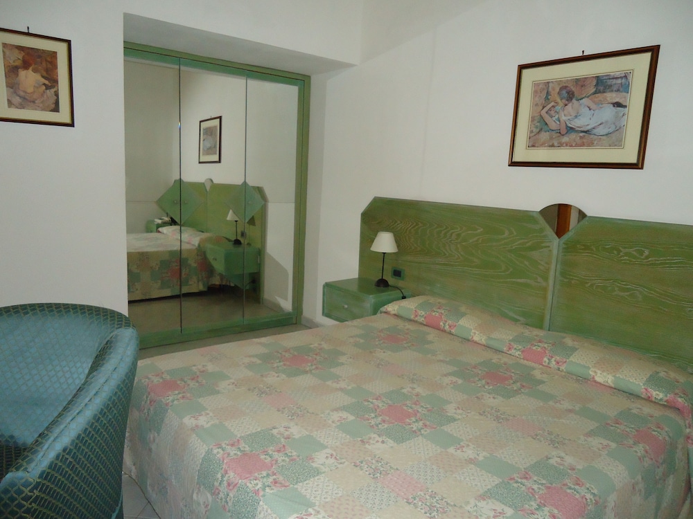 Albergo Roma 16/39