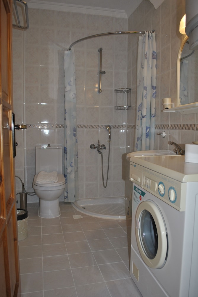 Hotel Dionysia 66/69