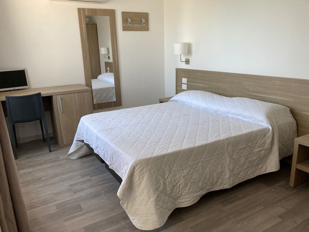 Hotel Domus Aurelia 15/26