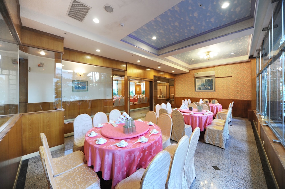 Kenting Holiday Hotel 14/25