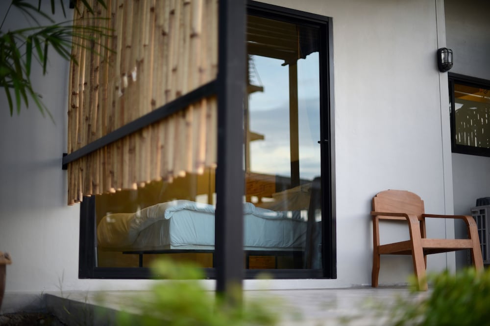 Sabye D Resort At Surat 5/24