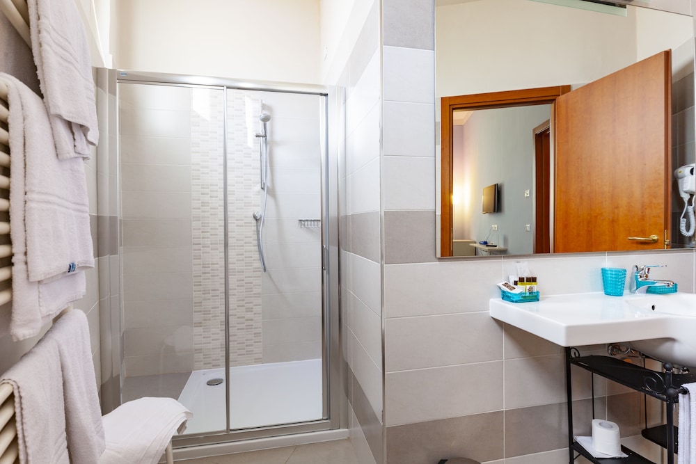 Smart Hotel Bartolini 49/51