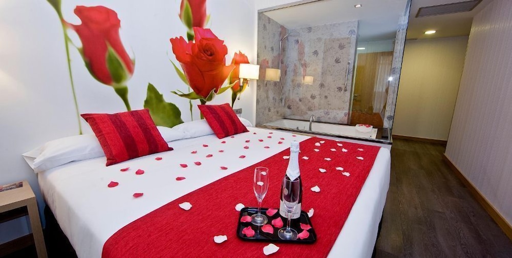 ELE Enara Boutique Hotel 30/31