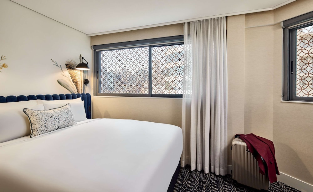 Aiden by Best Western Darling Harbour 8/59