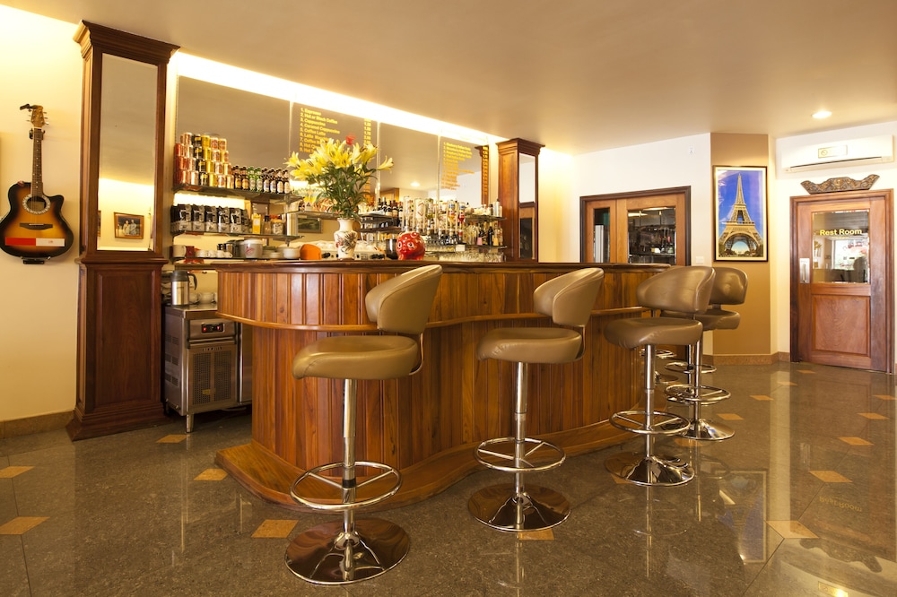 Golden House International Hotel 27/47