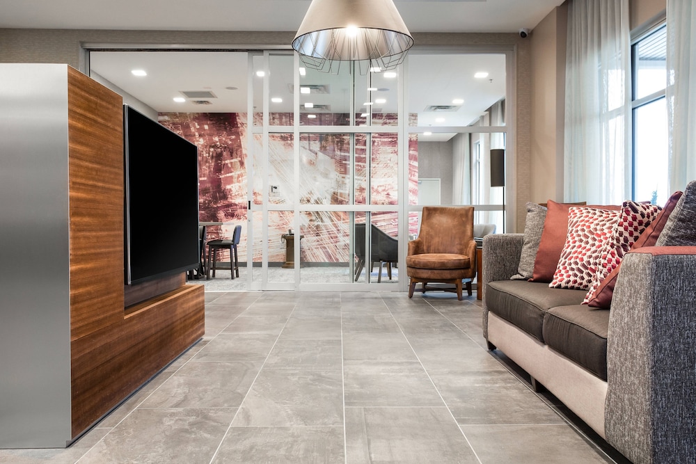 Courtyard By Marriott Jonesboro 8/37