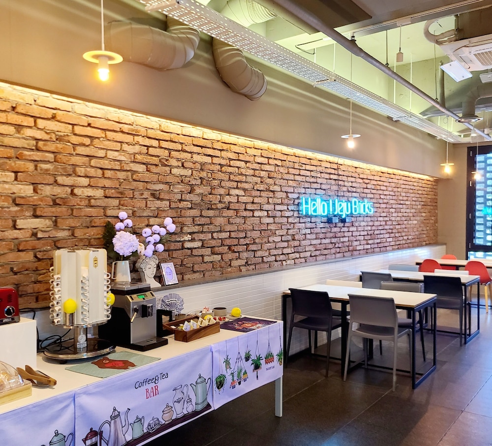Jeju Bricks Hotel 52/64