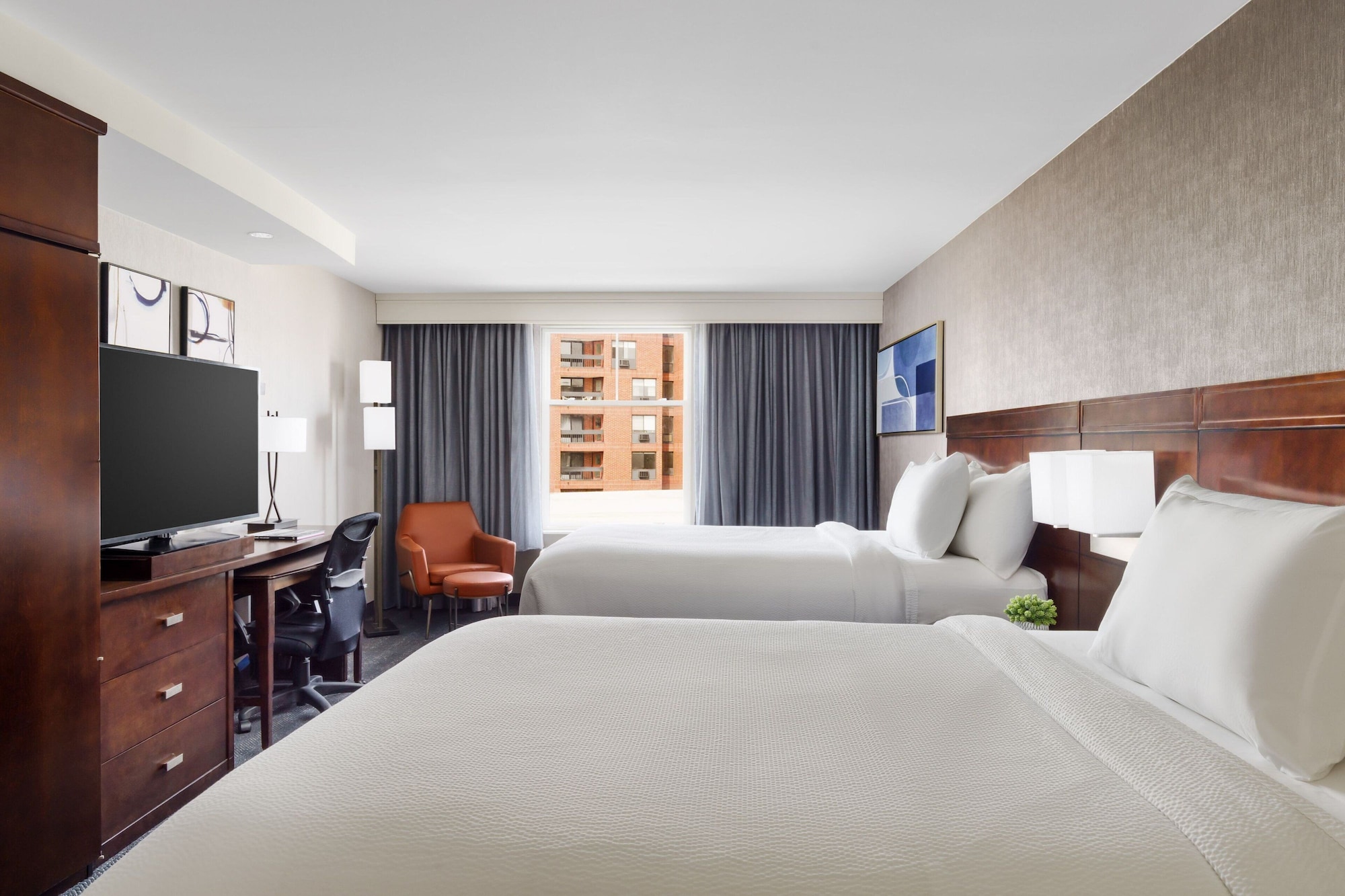 Room at Courtyard by Marriott Keene Downtown, KEENE - NH