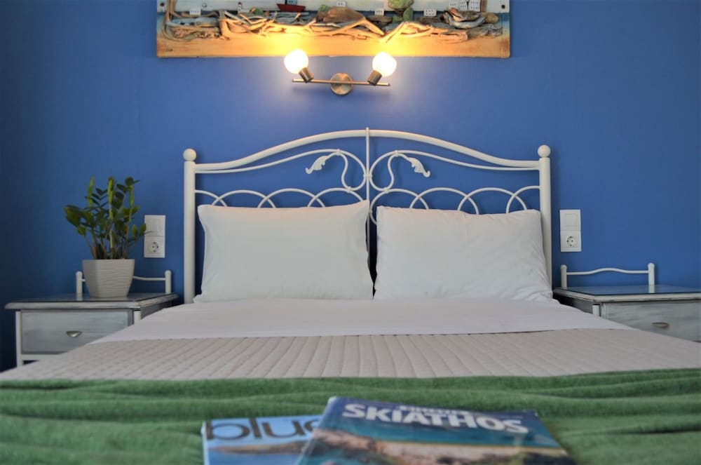 Kastro Hotel 48/50