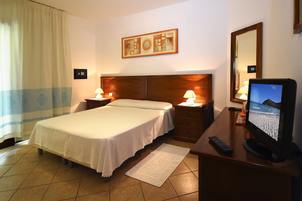 ECONOMY, DOUBLE BED, GROUND FLOOR