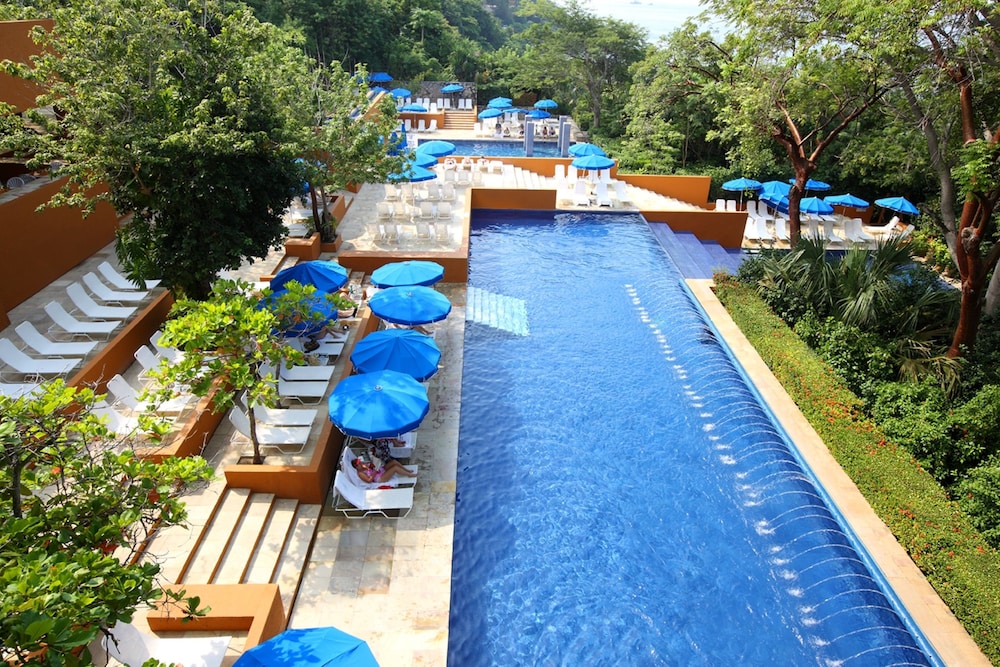 Las Brisas Ixtapa 5/74