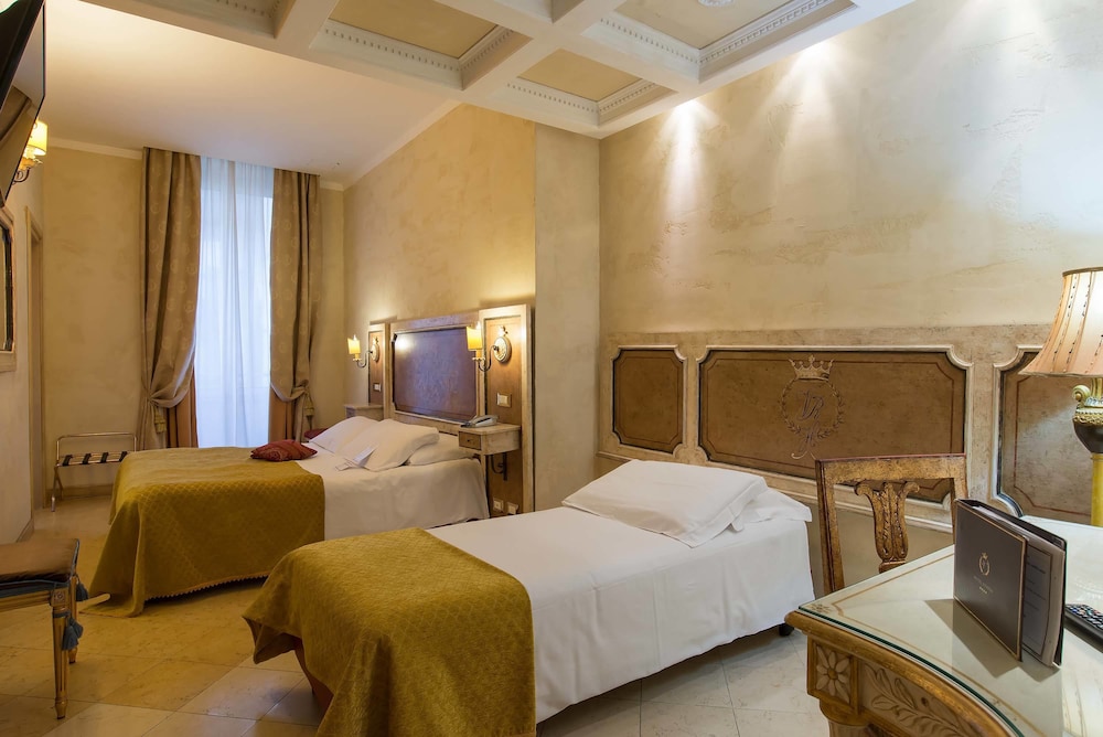 Room Select Via Veneto 13/50