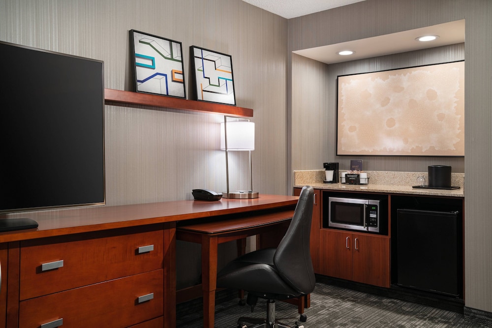 Courtyard by Marriott San Jose Cupertino 44/46