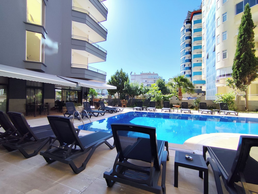 Sav-ir Suit Otel 26/30