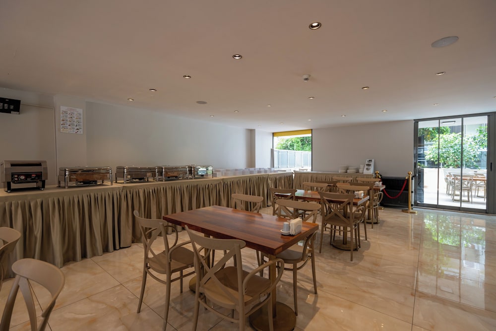 Sun Maris Central Hotel 48/62