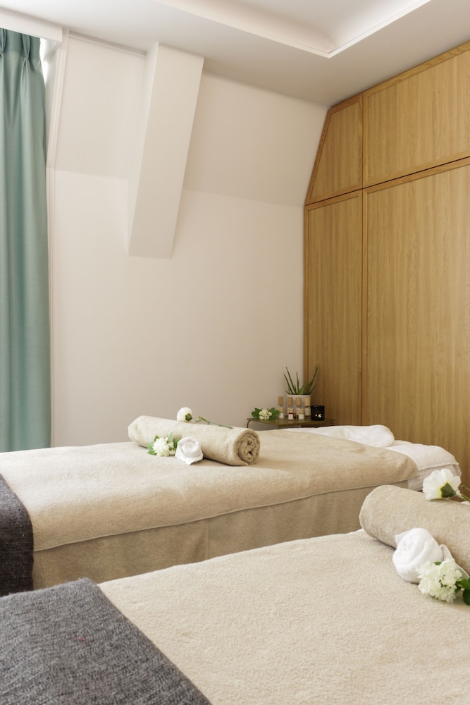 Sofitel Le Scribe Paris Opera 44/76