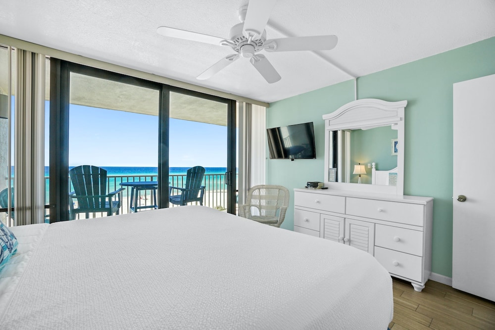 1 BEDROOM, CONDO, SEA VIEW