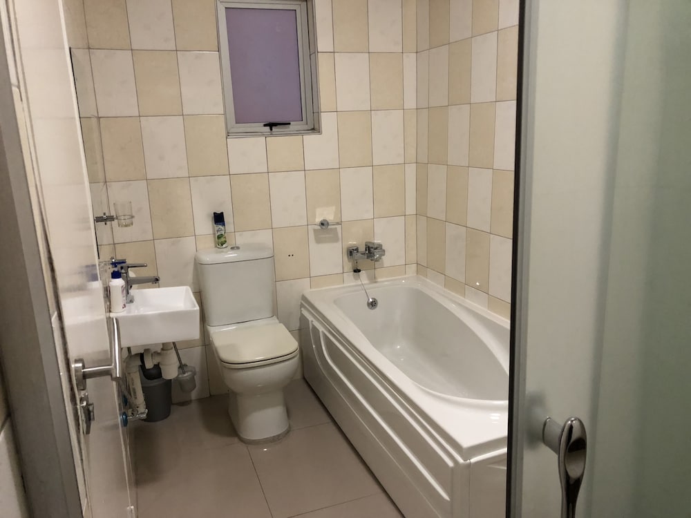 City Lodge Boutique Hotel 42/46