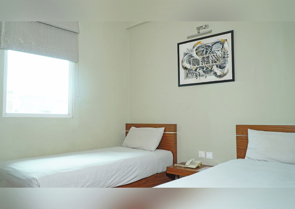 Superior, Twin Beds