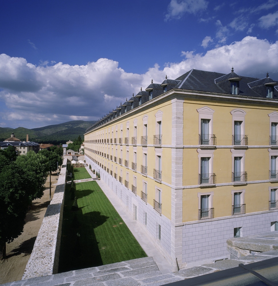 Parador De La Granja 3/50