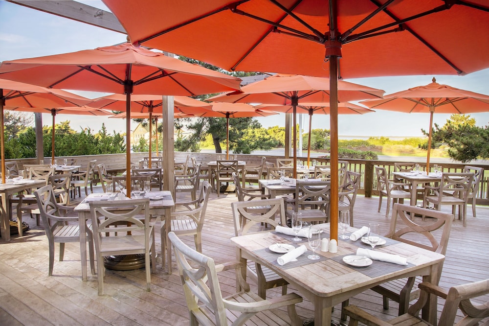 Sanderling Resort 60/72