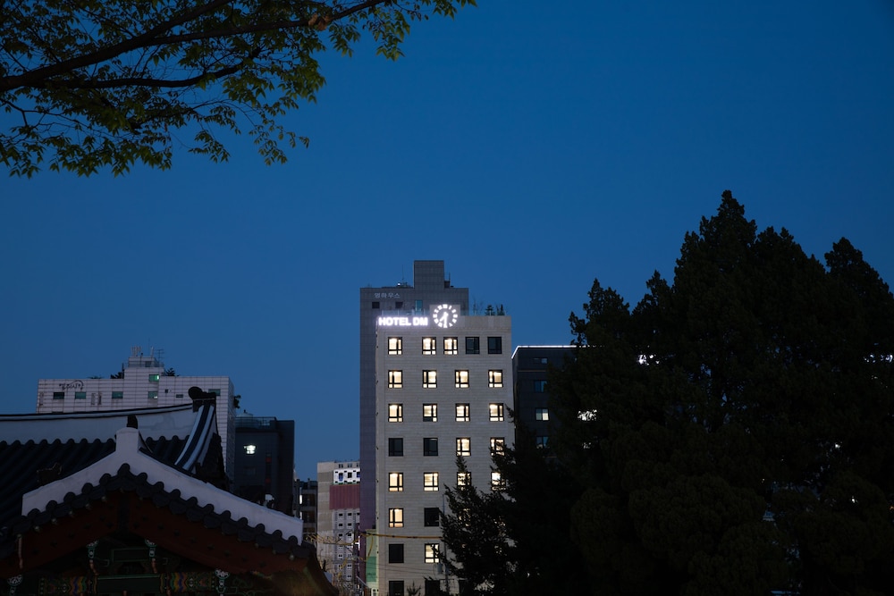Hotel DM 6/53