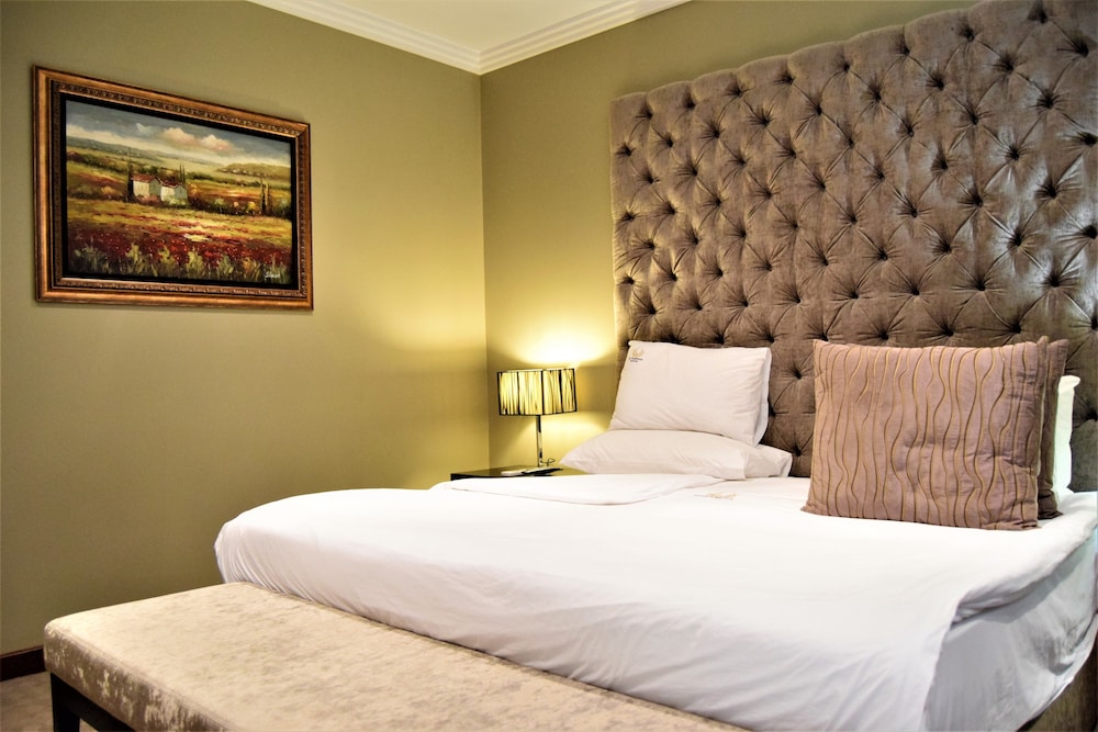 St Andrews Signature Hotel Spa 24/77