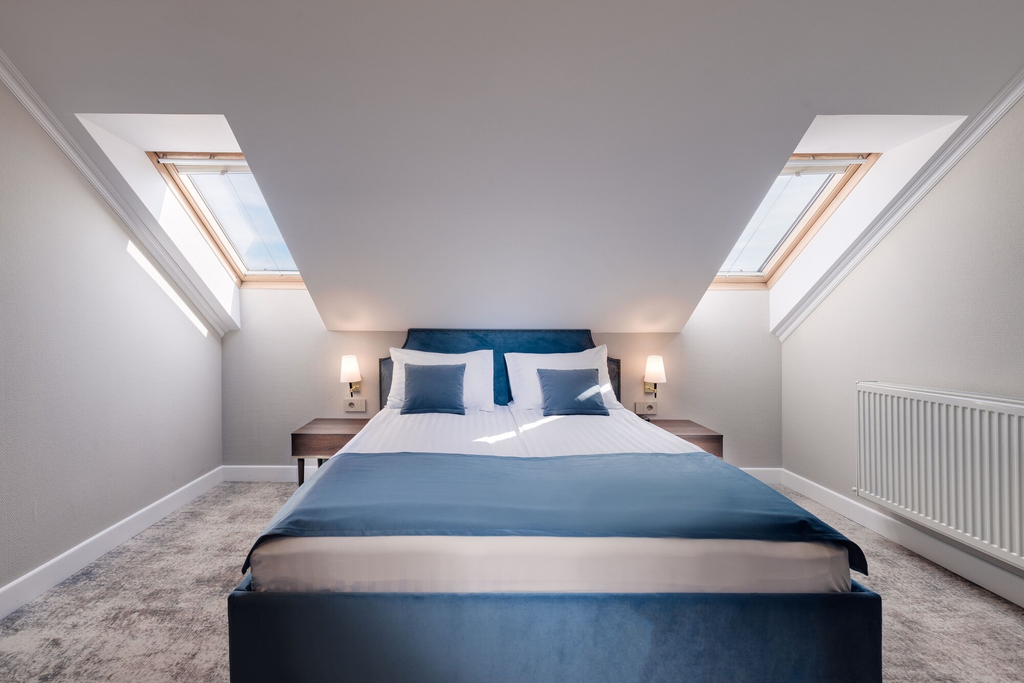 ROOM, DOUBLE BED, ATTIC