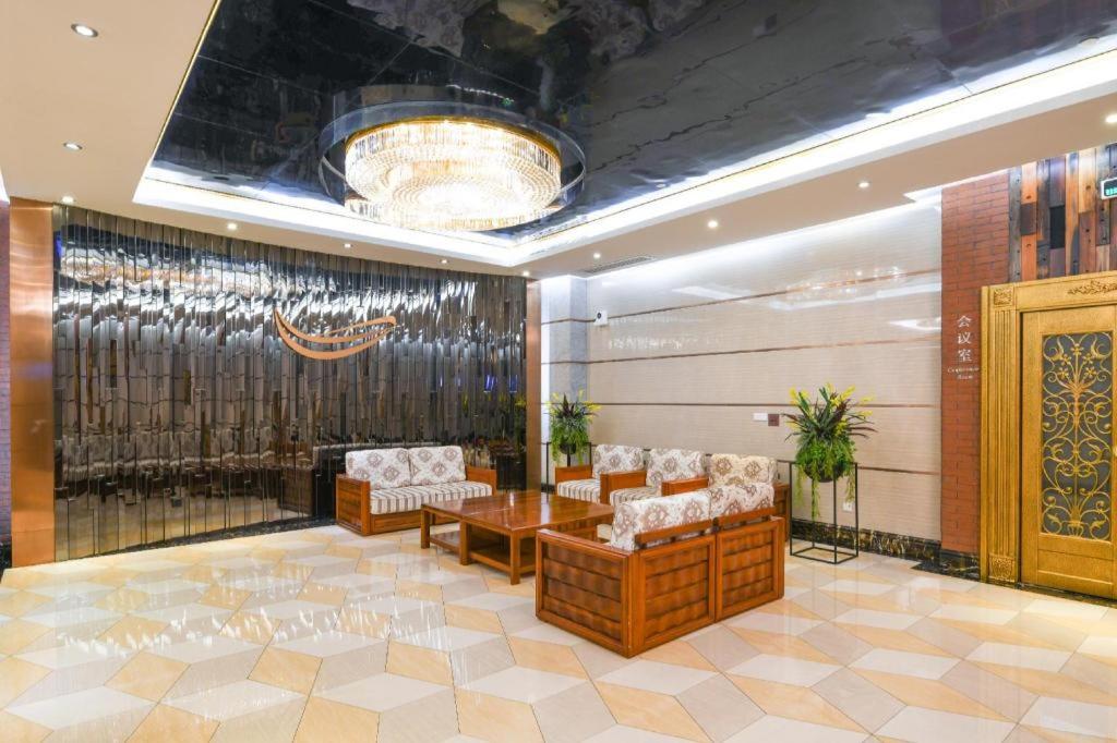 Gondola Taikoo Hotel 8/48