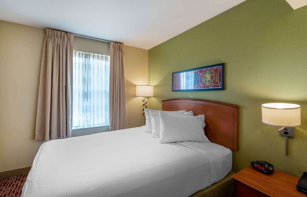 Towneplace Suites By Marriott Virginia Beach 24/55