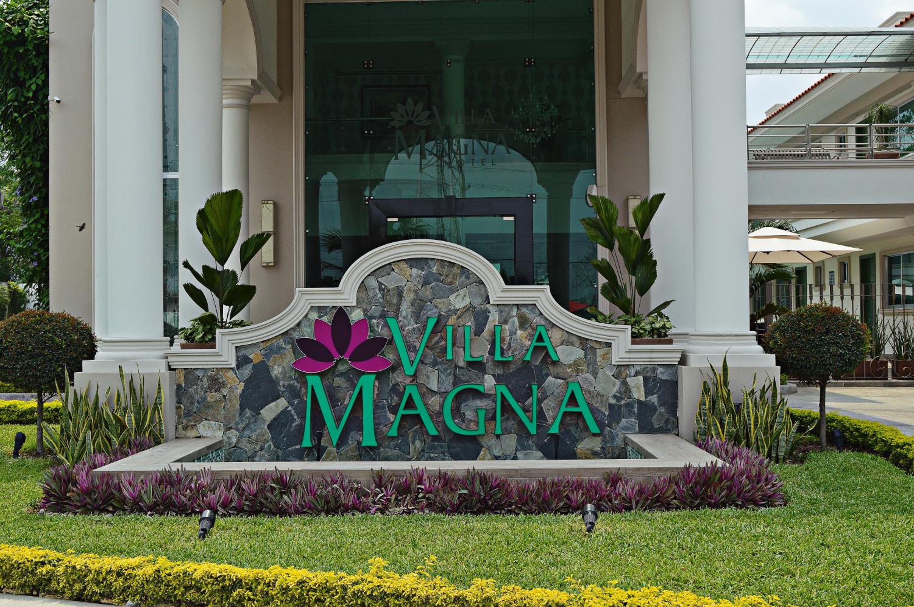 Hotel Villa Magna Poza Rica 43/46