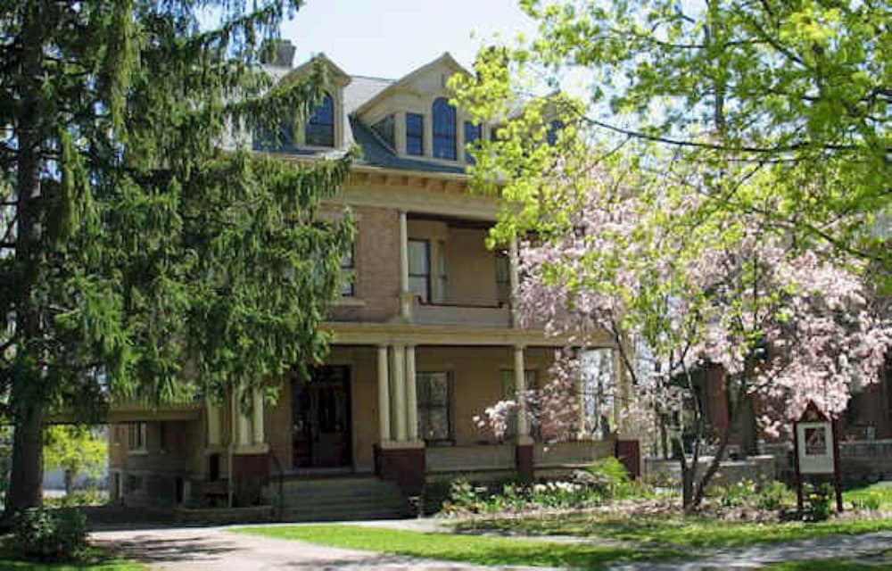 Barrister s Bed & Breakfast 4/42