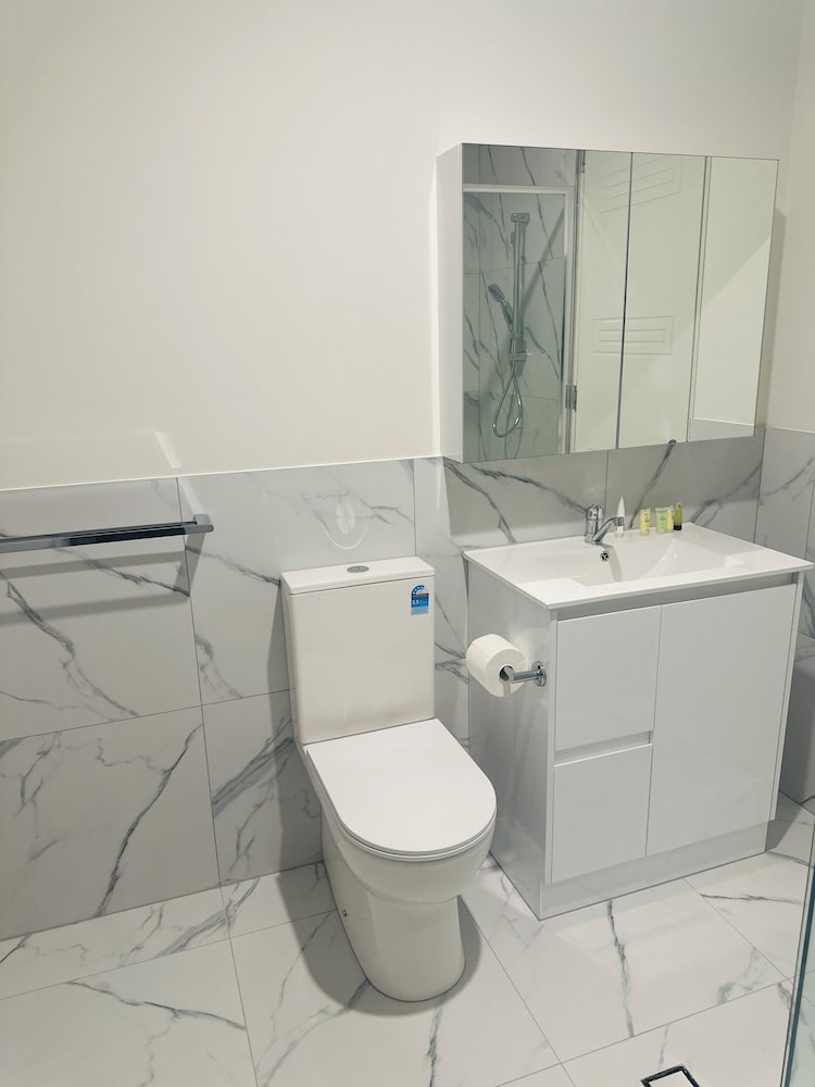 Exodus Dandenong Apartment Hotel 43/50