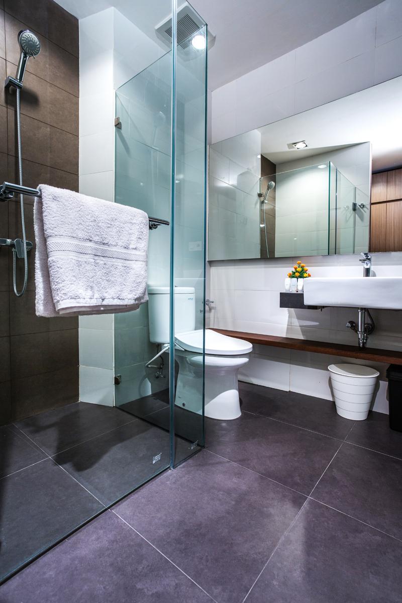 Upscale Suites 26/26