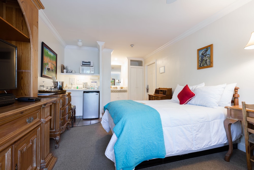 The Caribbean Court Boutique Hotel 20/83