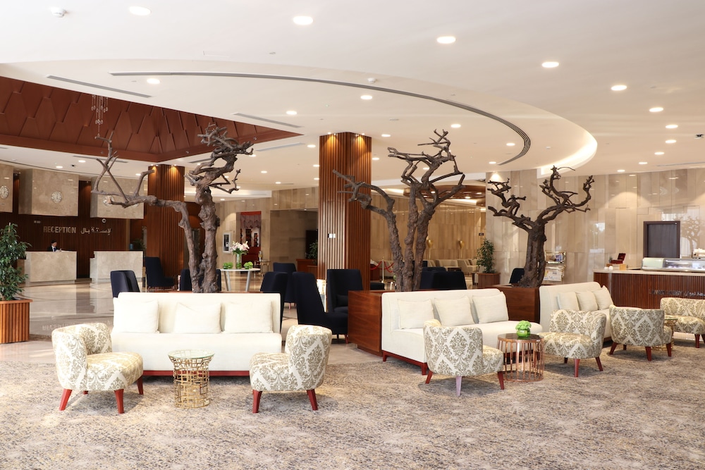 Lobby at Radisson Hotel Muscat Panorama, MUSCAT