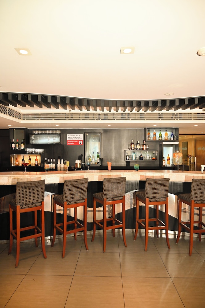 Savoy Suites Manesar 45/59
