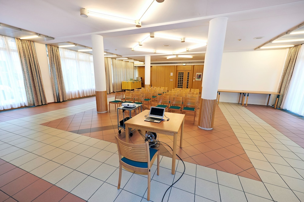 Kolping Wien Zentral Hotel 47/69