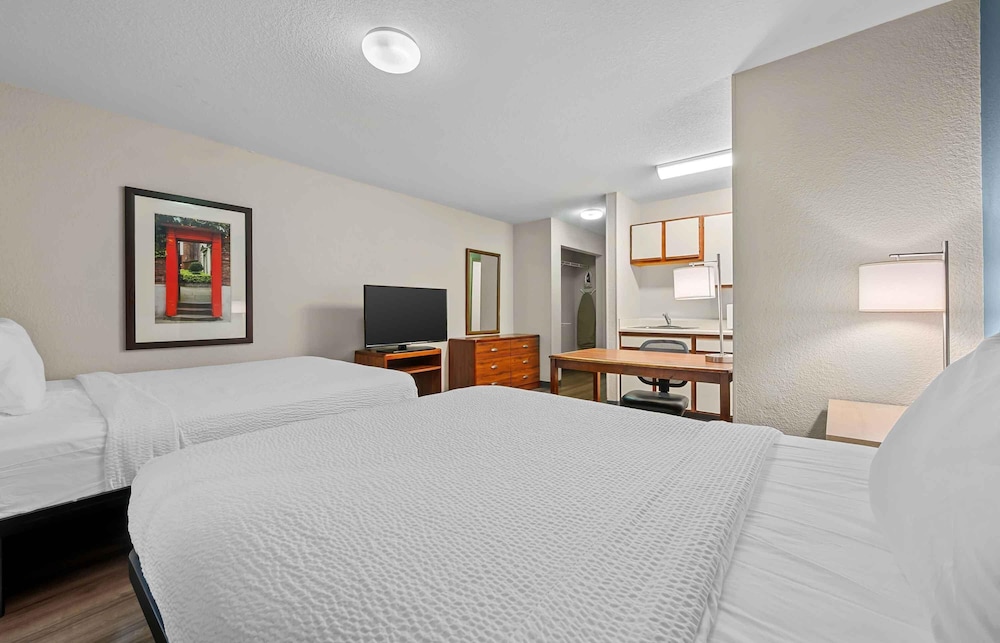 Extended Stay America - Fort Wayne - North 14/50