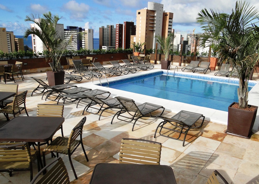 Hotel Praia Centro 87/92