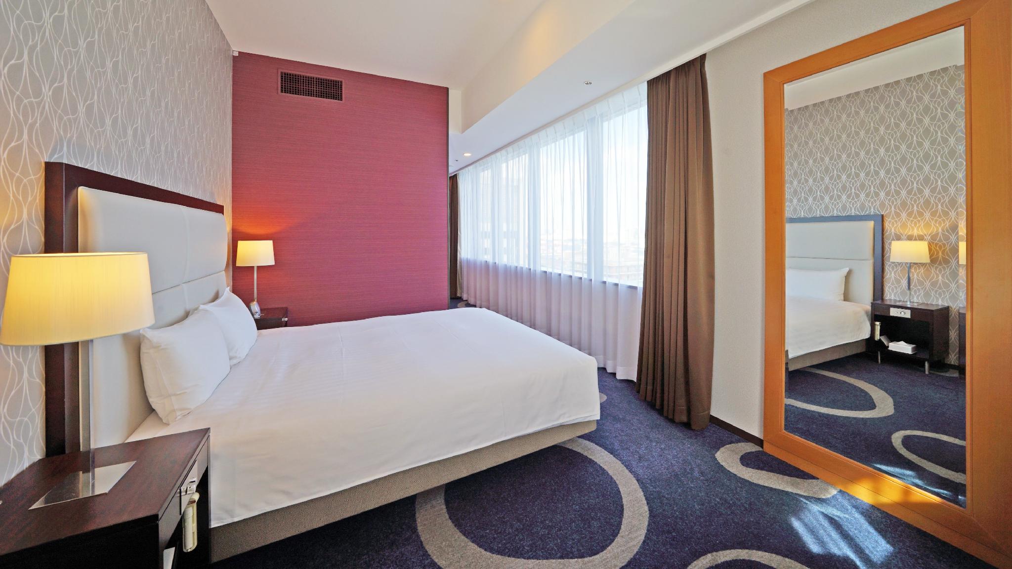Deluxe, Double Bed, Sea Side, Ocean View, Night View