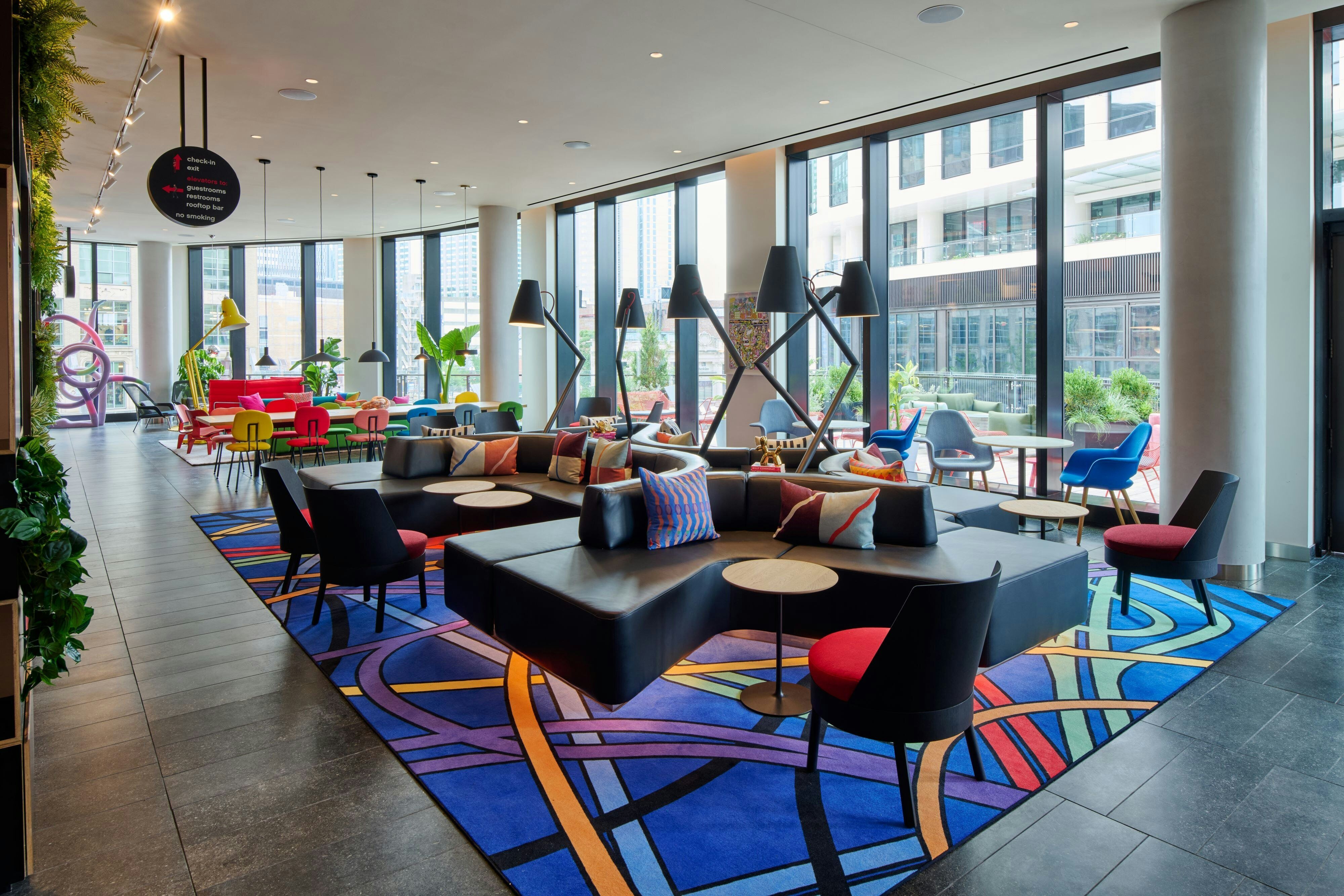 citizenM Boston Back Bay 26/31