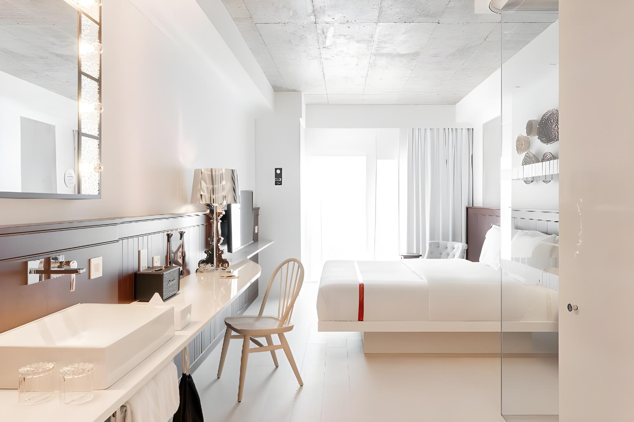 Wow, Single, Double Bed